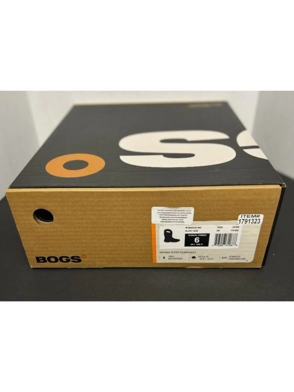 Bogs Classic Seamless Mid Rain Boots Womens Size 6 Black Waterproof Insulated BN